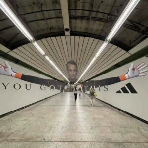 Большое изображение Нойера появилось в метро Мюнхена<br> в преддверии Евро-2024
