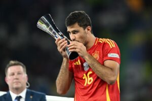 Родри признан лучшим игроком Евро-2024