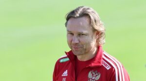Карпин объяснил отсутствие Захаряна, Головина и братьев Миранчук в расширенном составе сборной России