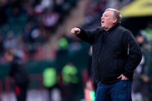 Игорь Осинькин: смена чемпиона много даст РПЛ, но я переживаю за Горшкова и Глушенкова