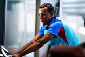Один из лидеров «Барселоны» Кунде сделал заявление <br>о травме перед второй игрой<br> с «Интером»