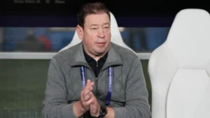«Шанхай Шэньхуа» Слуцкого вырвал победу на 86-й минуте матча китайской Суперлиги