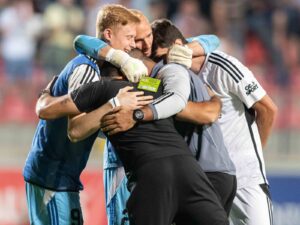 «Ноа» трижды отыгрывался у «Ференцвароша», но покинул Лигу чемпионов