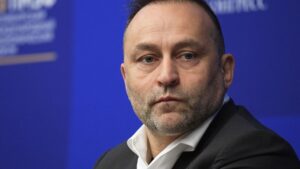 Депутат Свищев поддержал ужесточение лимита в РПЛ