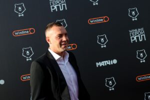 Форвард «Акрона» Дзюба: «Планируем побороться за чемпионство, так что, гранды, берегитесь»