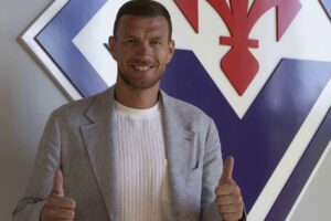 Эдин Джеко стал  <br>игроком «Фиорентины»