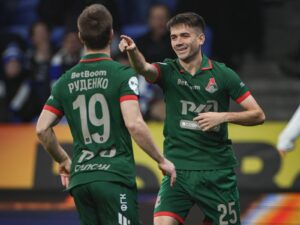 «Локомотив» забил пять мячей и обыграл «Динамо» Карпина