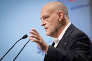 Президент «Барселоны»: «Реал» стремится изгнать главу Ла Лиги и поставить своего человека