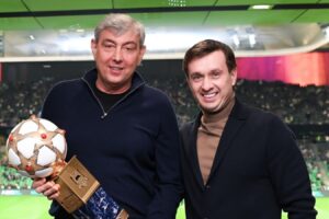 Президент РПЛ Алаев вручил специальную награду Сергею Галицкому