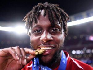 «Милан» объявил об уходе форварда