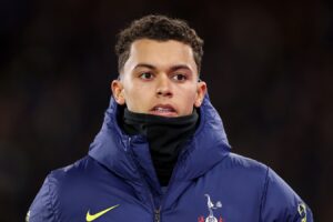 «Тоттенхэм» объявил о переходе Бреннана Джонсона в «Кристал Пэлас»
