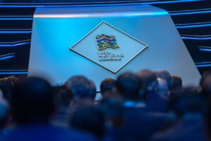 УЕФА проведёт расследование стычки в матче Ирландии и Израиля в Лиге наций — BBC