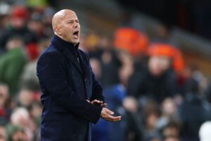Экс-тренер «Ливерпуля» Арне Слот отказался возглавить «Фулхэм» — talkSPORT