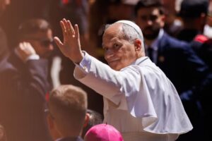 Папа Римский Лев XIV стал почётным членом мадридского «Реала»