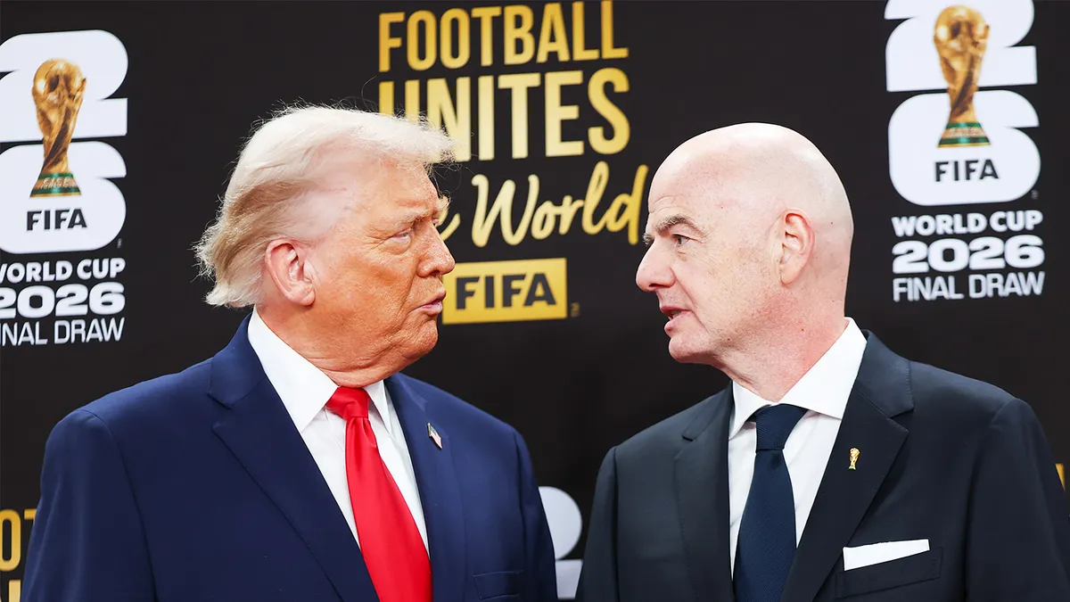 Инфантино вместе с Трампом вручит трофей победителю ЧМ-2026