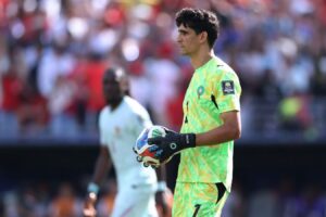 «Превосходили нас во всех аспектах». Буну — о поражении сборной Марокко от Франции на ЧМ