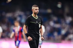 24-летний судья Матвей Заика дебютировал в РПЛ, став самым молодым арбитром в истории лиги