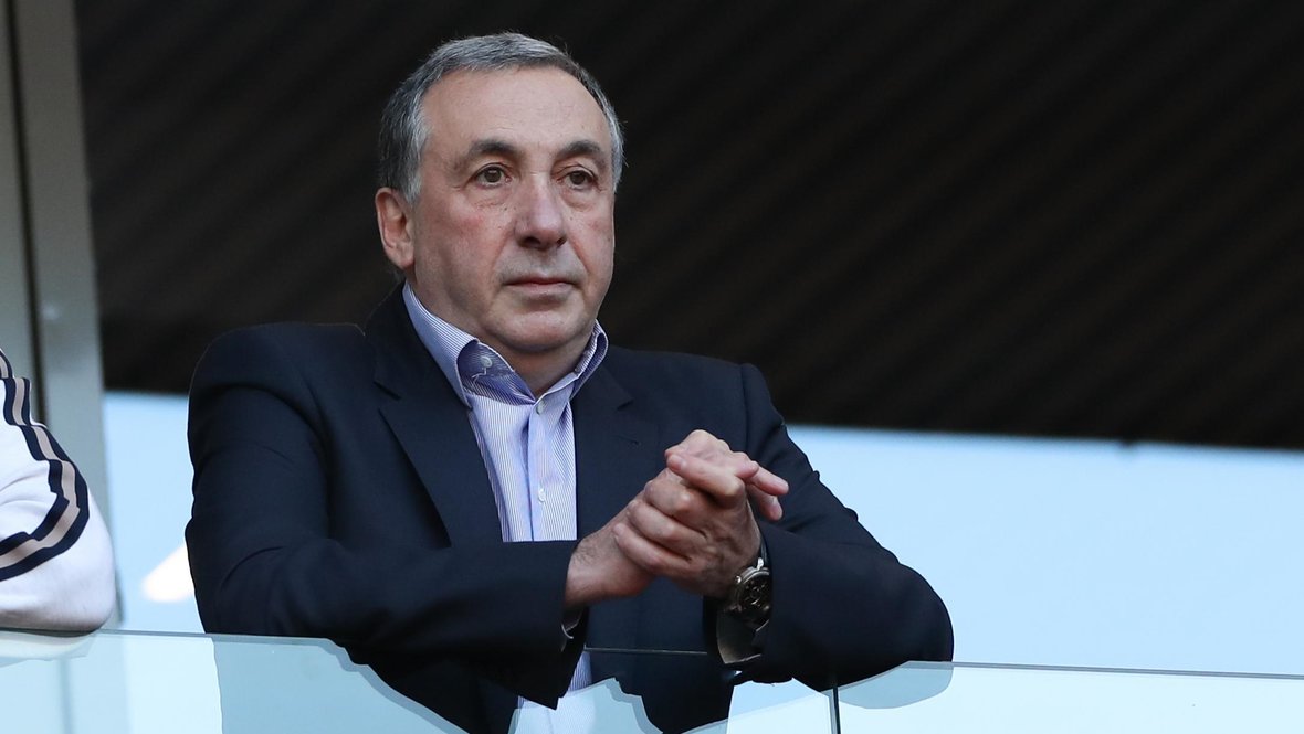 Евгений Гинер: «Есть вопросы ко всем»