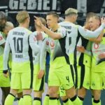 Дортмундская «Боруссия», уступая 0:2, дожала в гостях «Хоффенхайм»