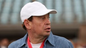 Слуцкий: «Называют «медиа-тренером»? Пусть добьются похожих результатов КВНщика и медиа-тренера — тогда и поговорим»