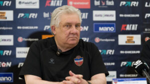 Сергей Ташуев покинул пост главного тренера «Енисея»