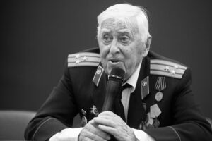 На 101‑м году жизни умер бывший тренер вратарей «Зенита» Владимир Савин