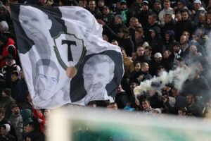 Матч «Торпедо» — «Ротор» перенесён с нового стадиона автозаводцев на «Арену Химки»